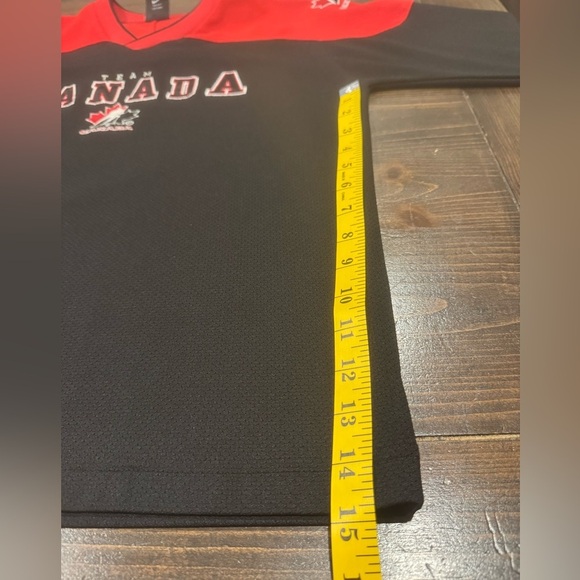 Vintage Nike Team Canada Hockey Jersey - Picture 10 of 10